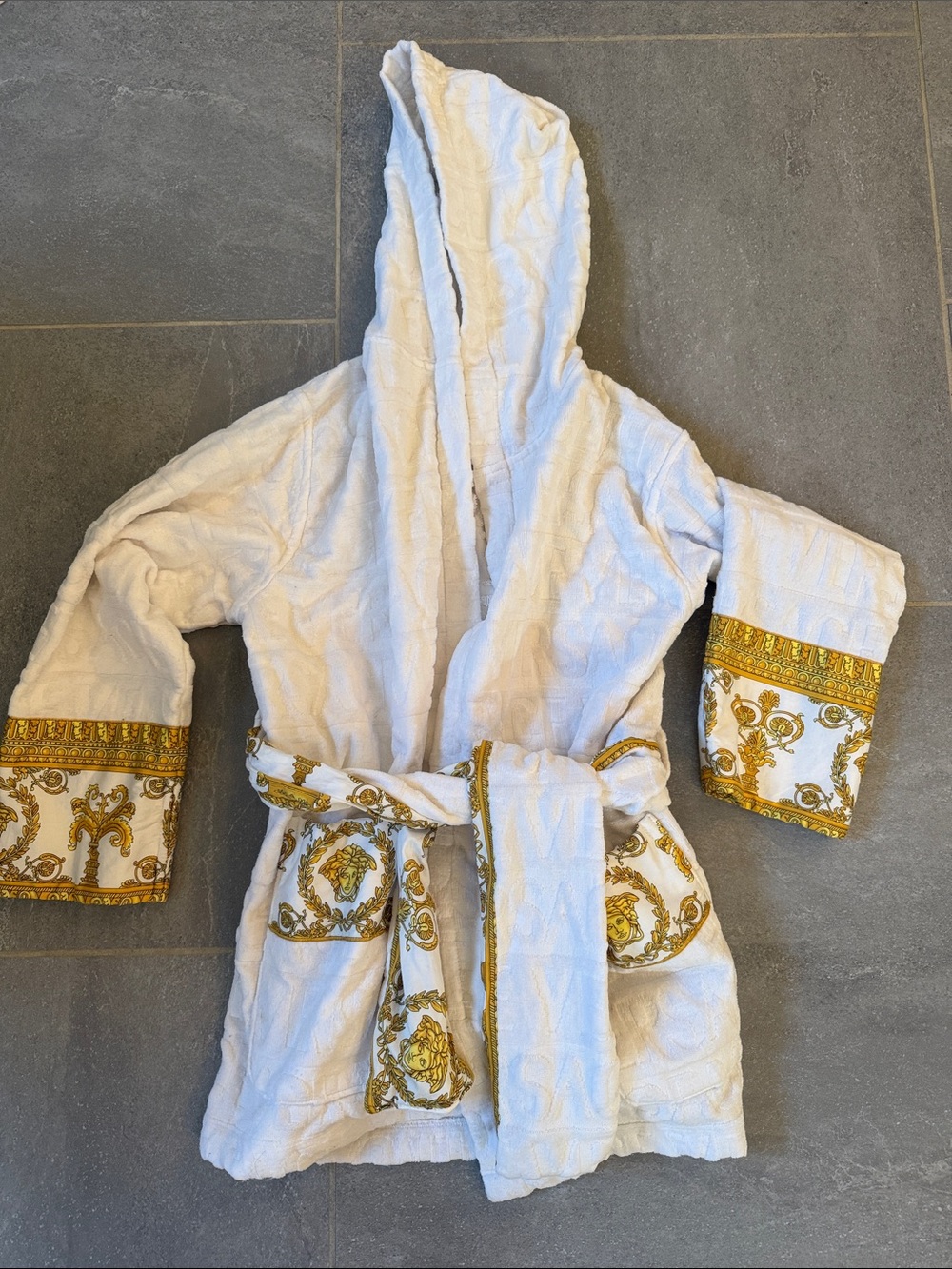 Versace robe